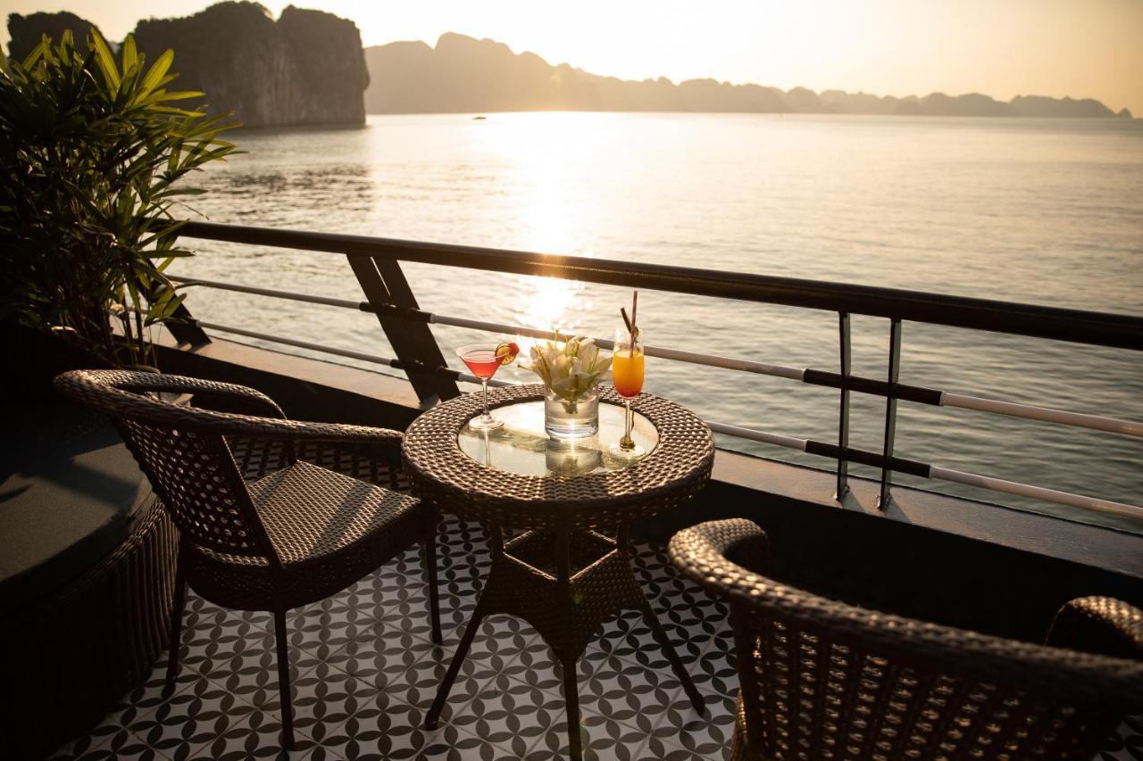 Rosy Cruises Otel Ha Long Dış mekan fotoğraf